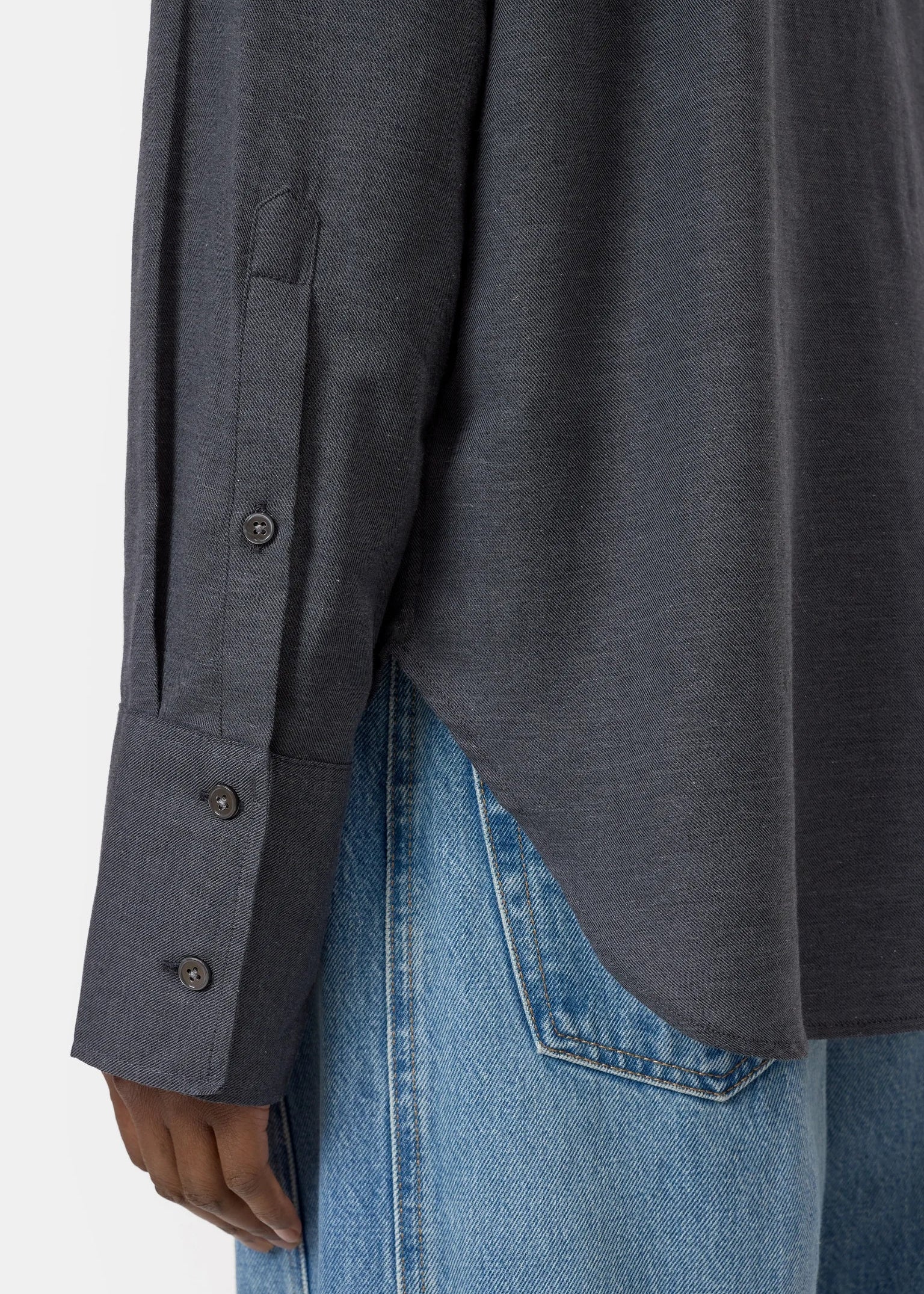 Camisa con lazada