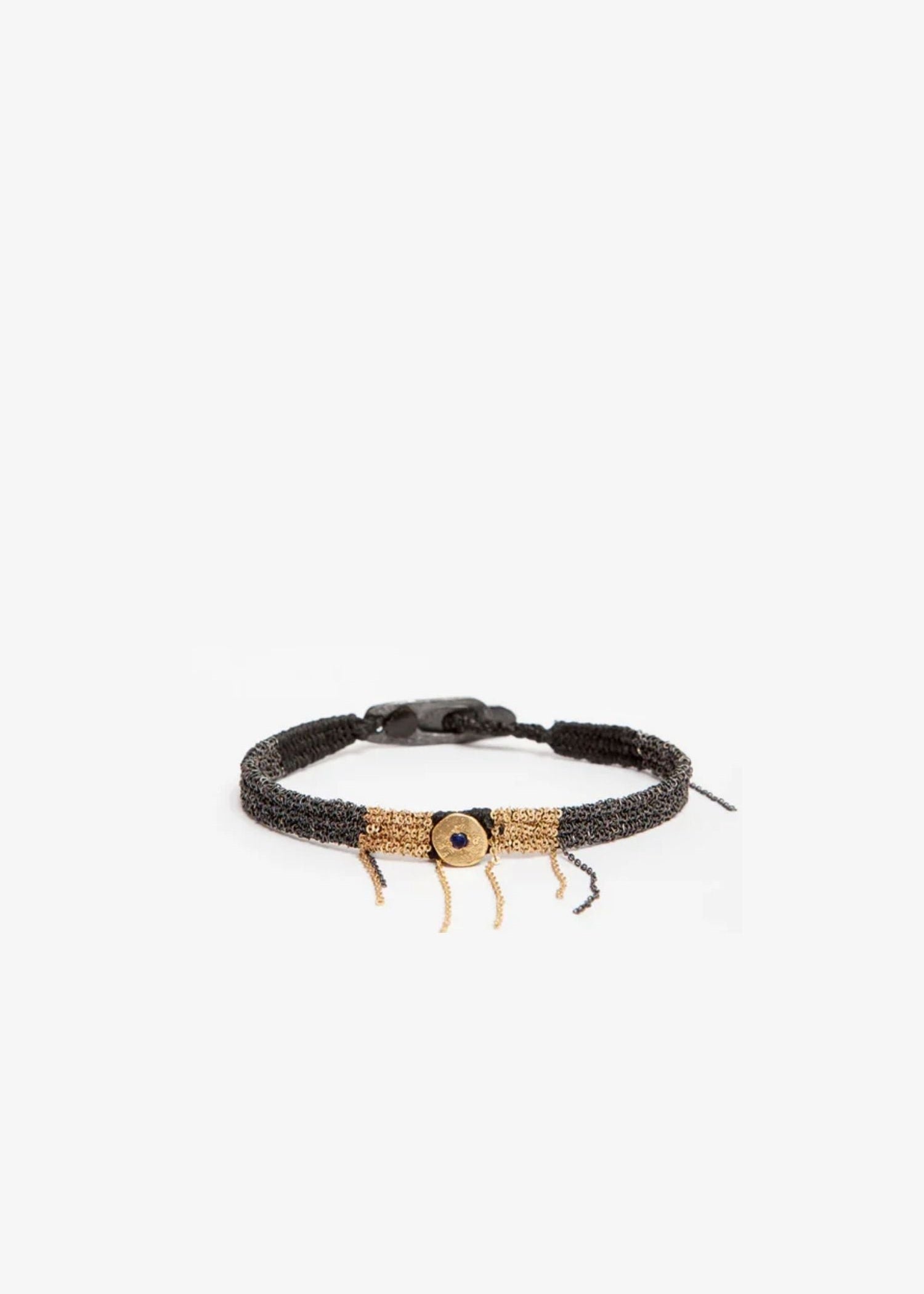 Pulsera negra tejida en telar