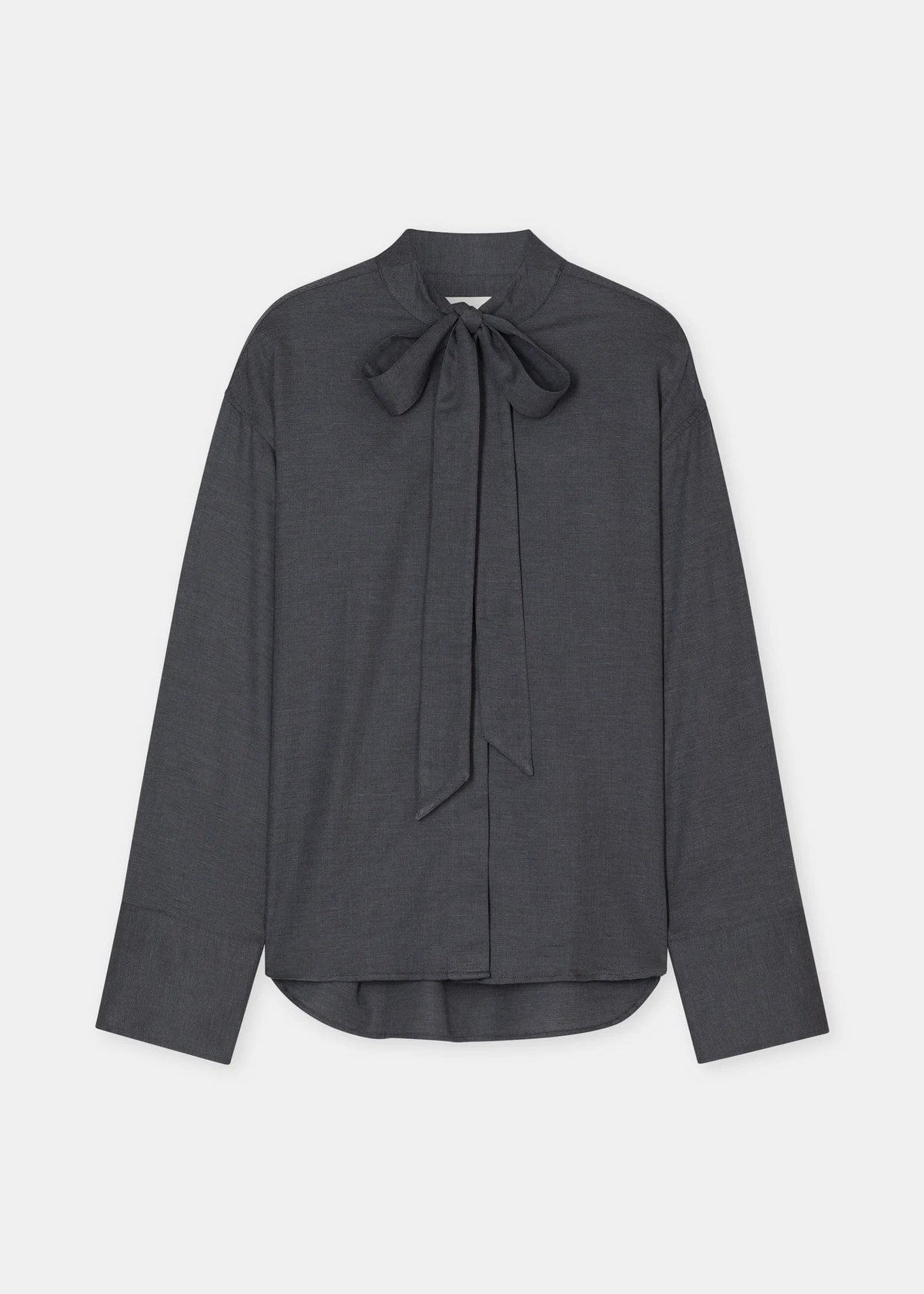 Camisa con lazada