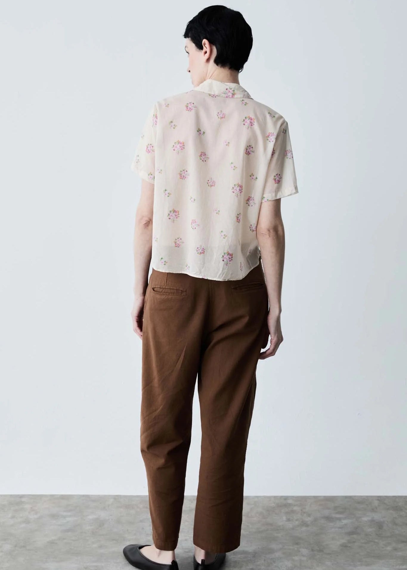 Camisa de manga corta con print de flores