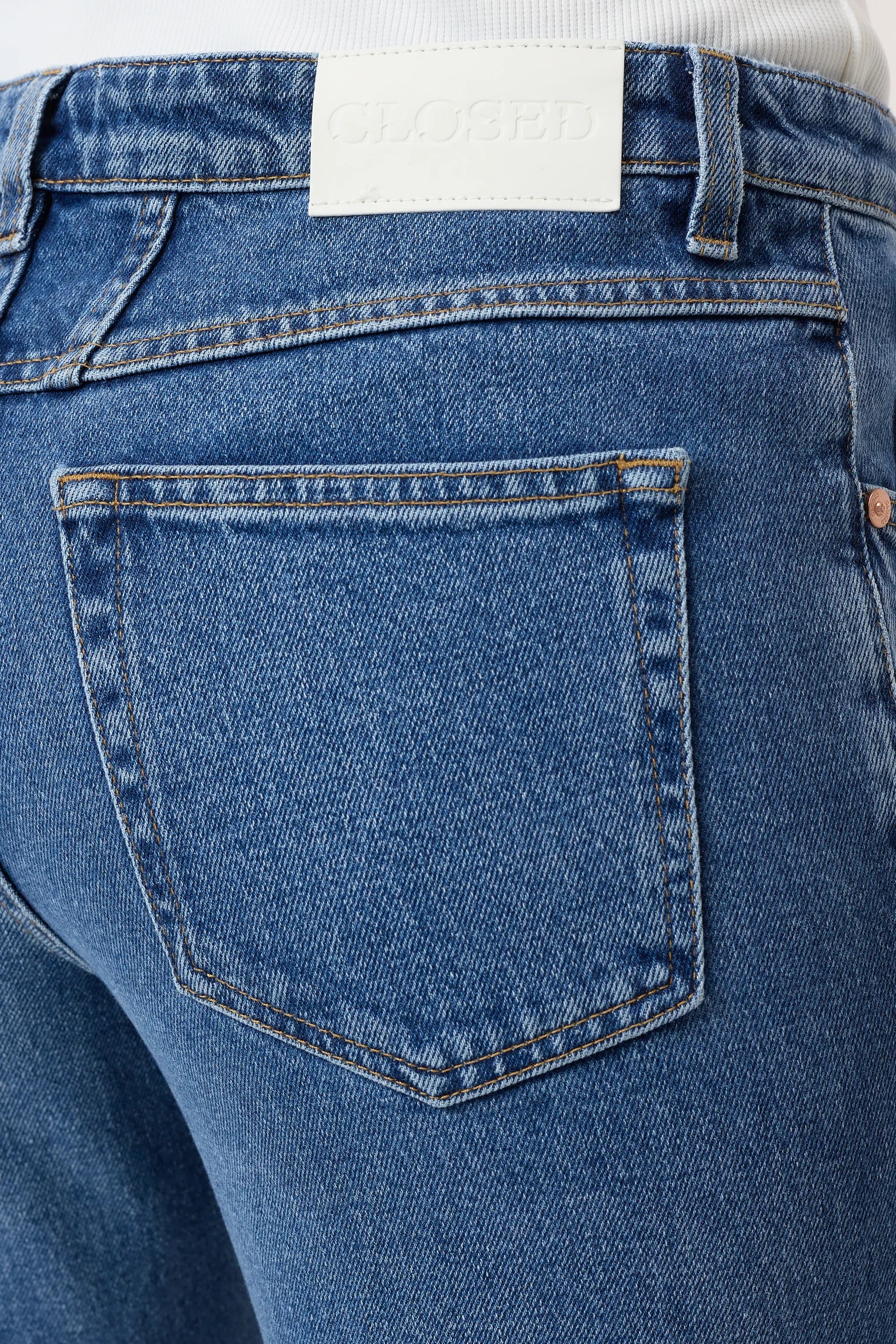 Gillan Jeans