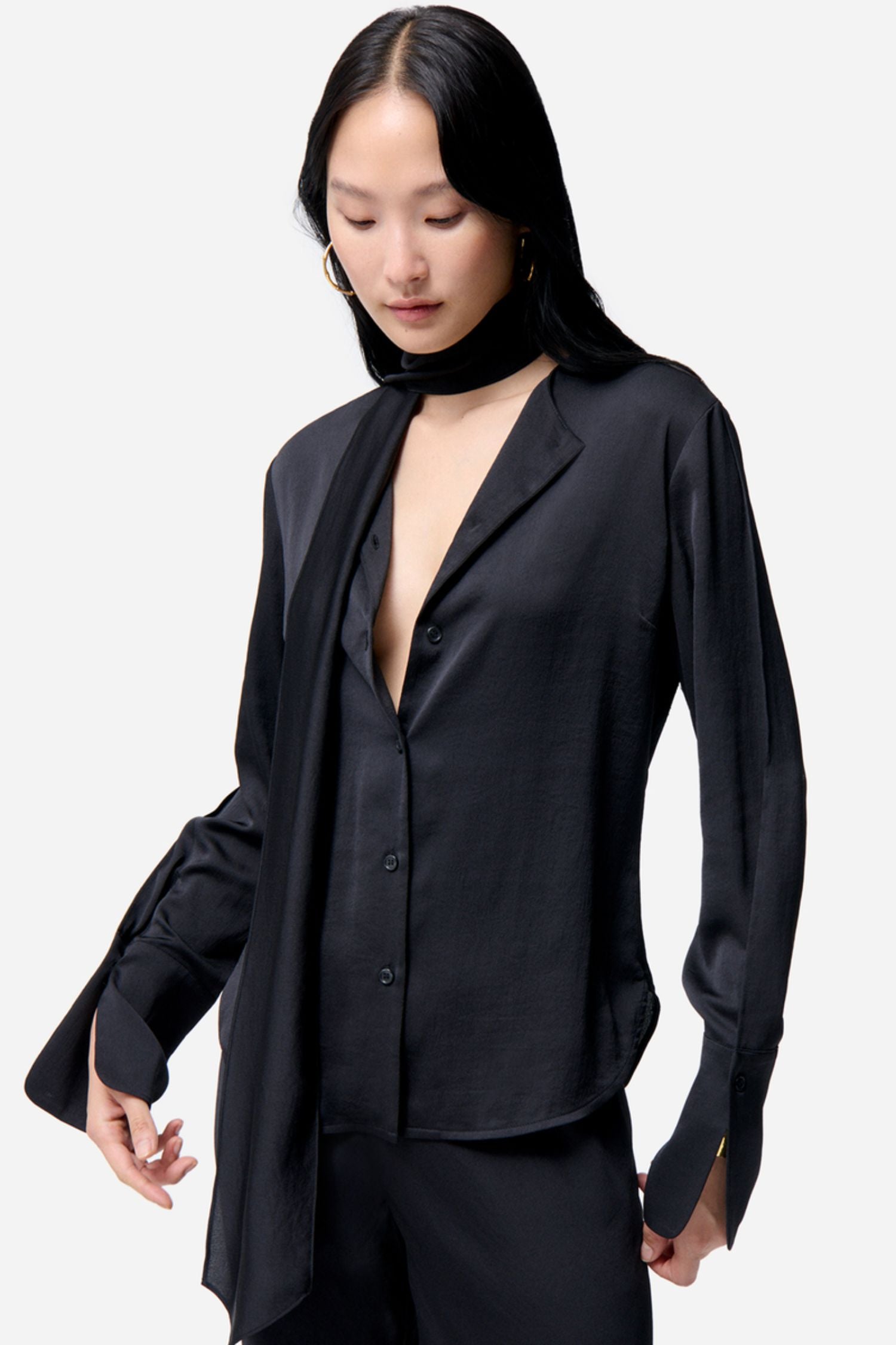 Filipina shirt