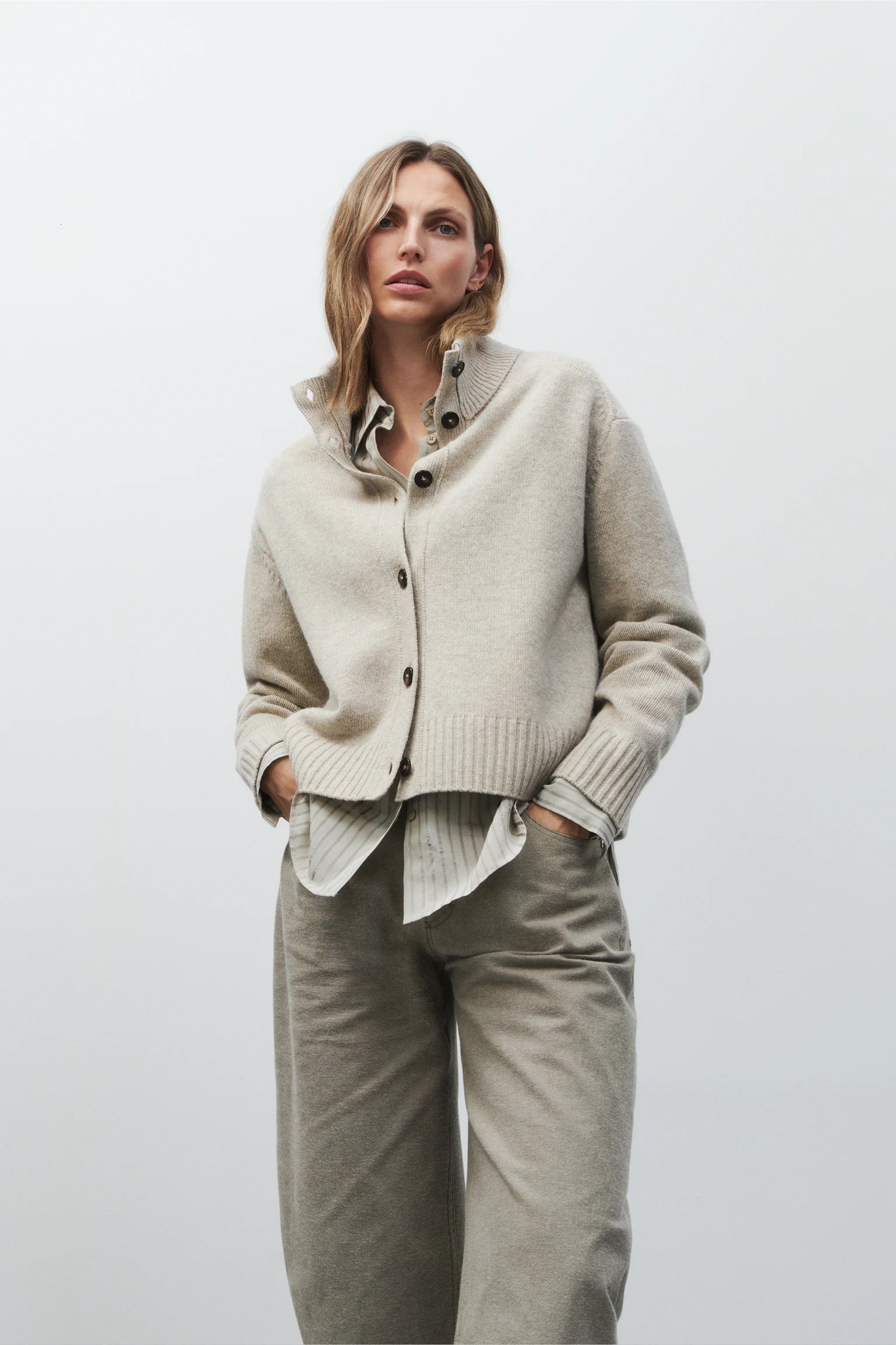Rollneck cardigan
