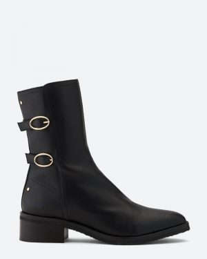 Vanessa Bruno flat ankle boots